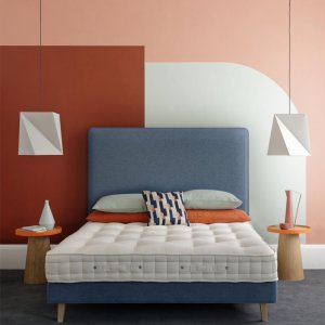 Hypnos Cotton Charm/Shallow Base on Legs