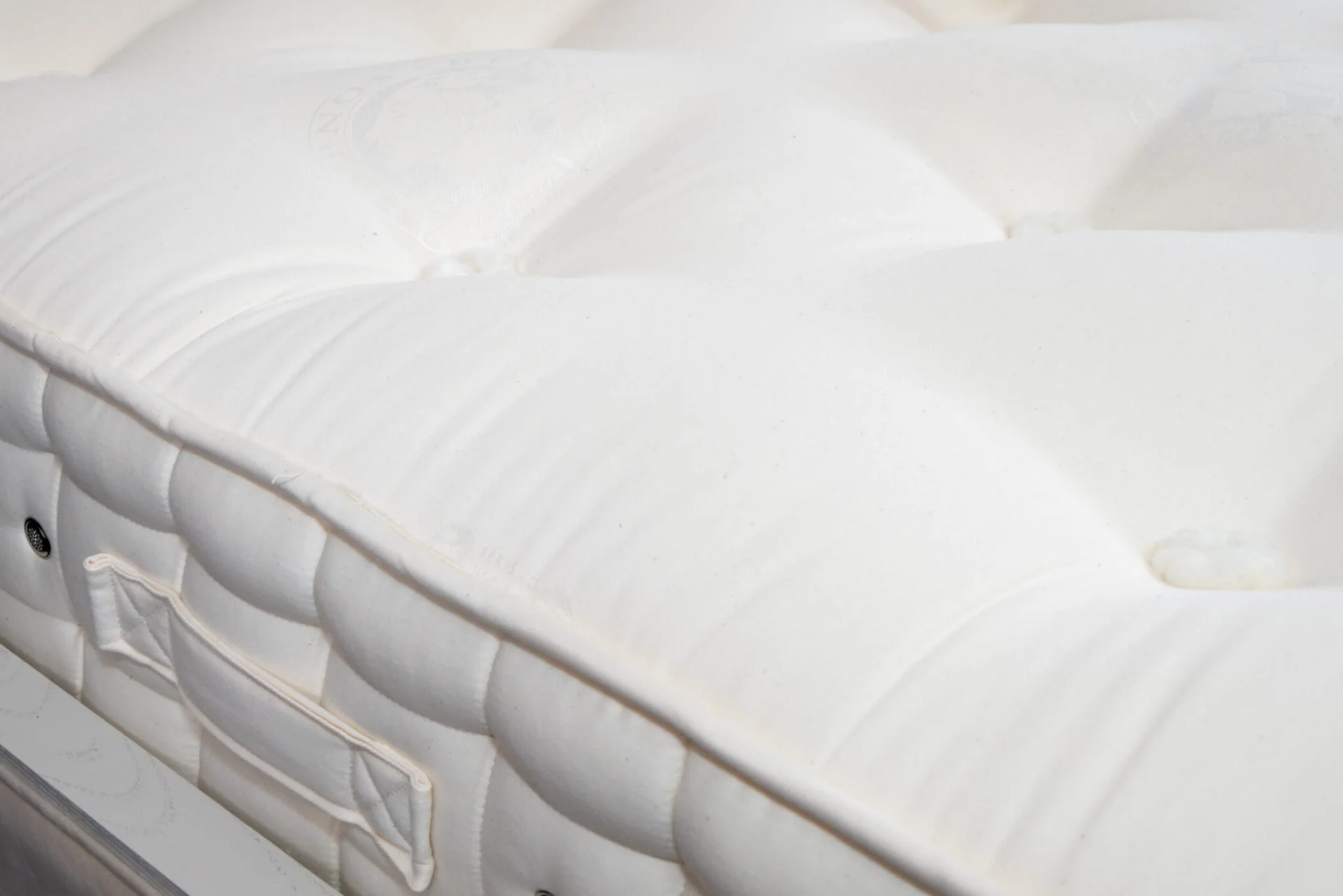 Hypnos Legacy Luxury Divan Set - Image 3